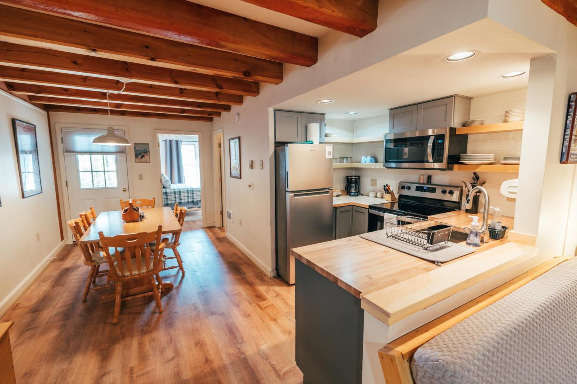 Newly Renovated & Furnished Condo, Only 3 Min To Sunday River! Bethel Kültér fotó